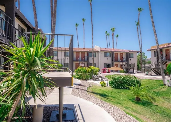Apartment 111 Fully Furnished 1br Suite-prime Location Scottsdale